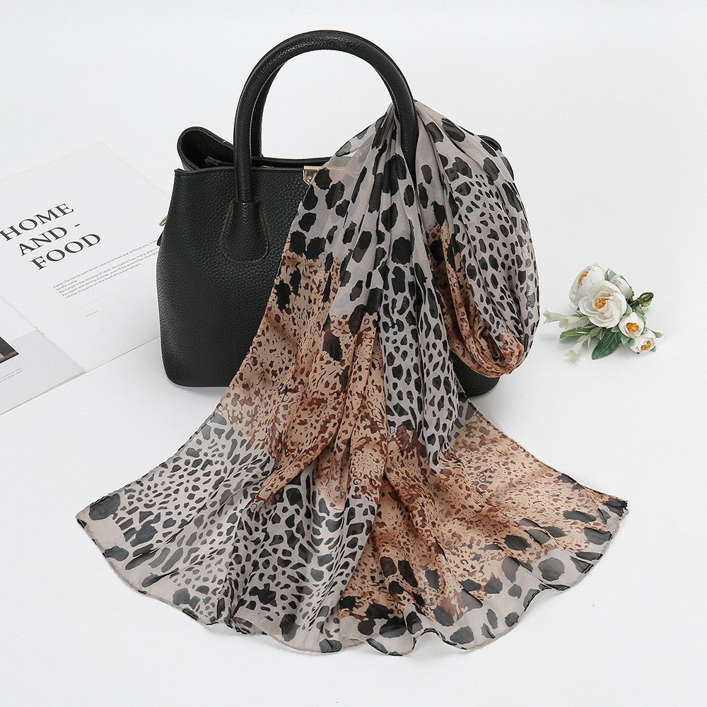 Foulard en soie en mousseline fine