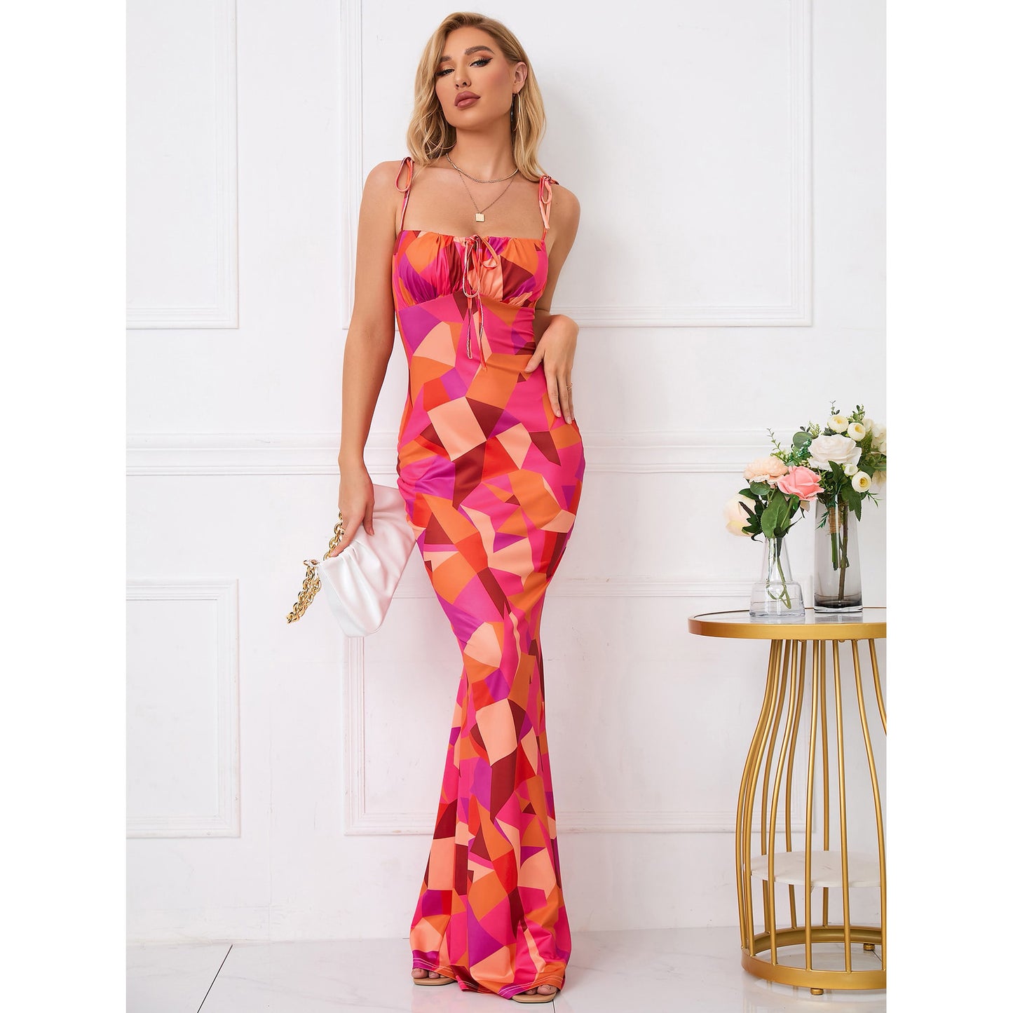 Robe avec Fleurs : Bretelles et Taille Cintrée