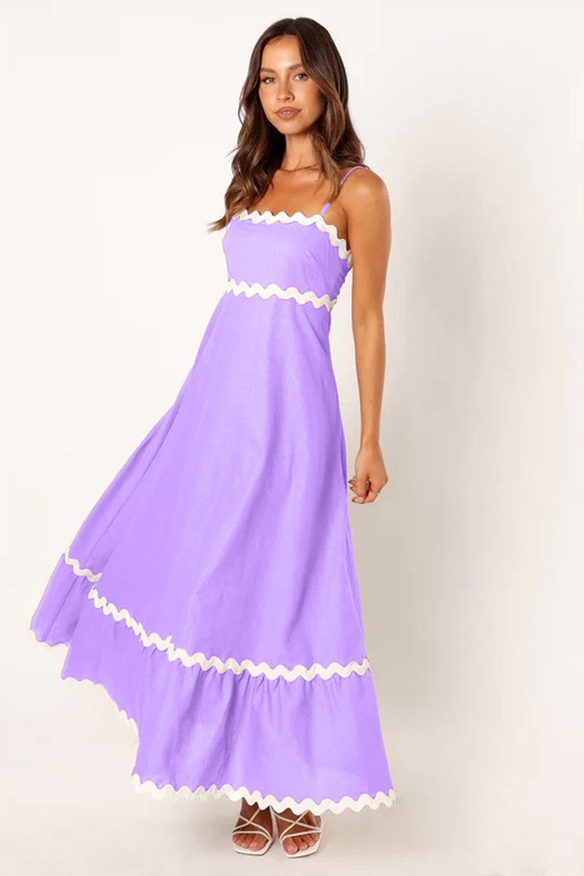 Robe longue à bretelles motif ondulé