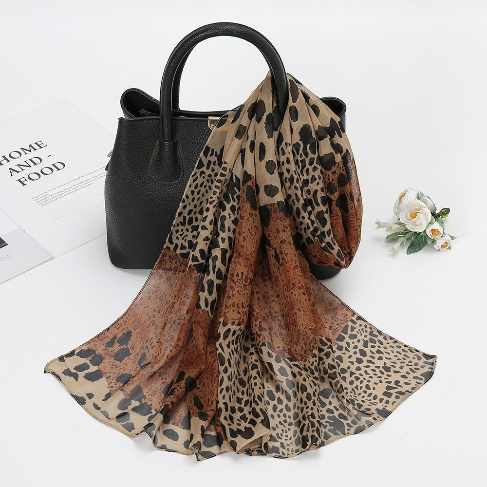 Foulard en soie en mousseline fine