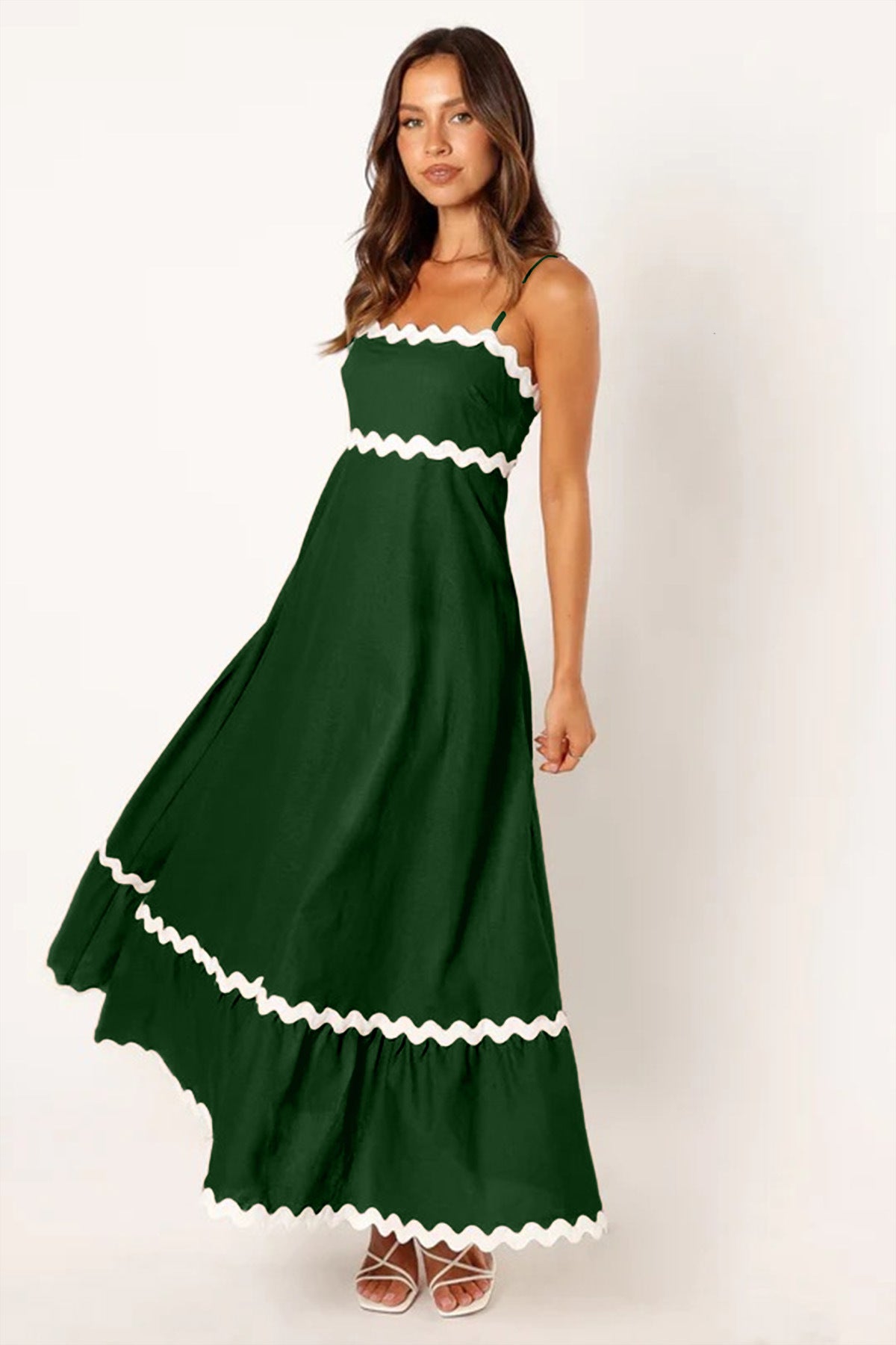 Robe longue à bretelles motif ondulé