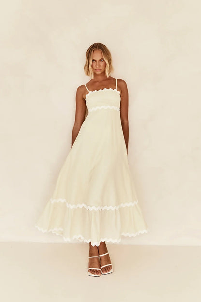 Robe longue à bretelles motif ondulé